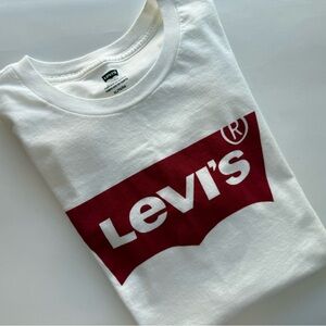 Levi’s Men’s XL White Red Logo Graphic T-Shirt